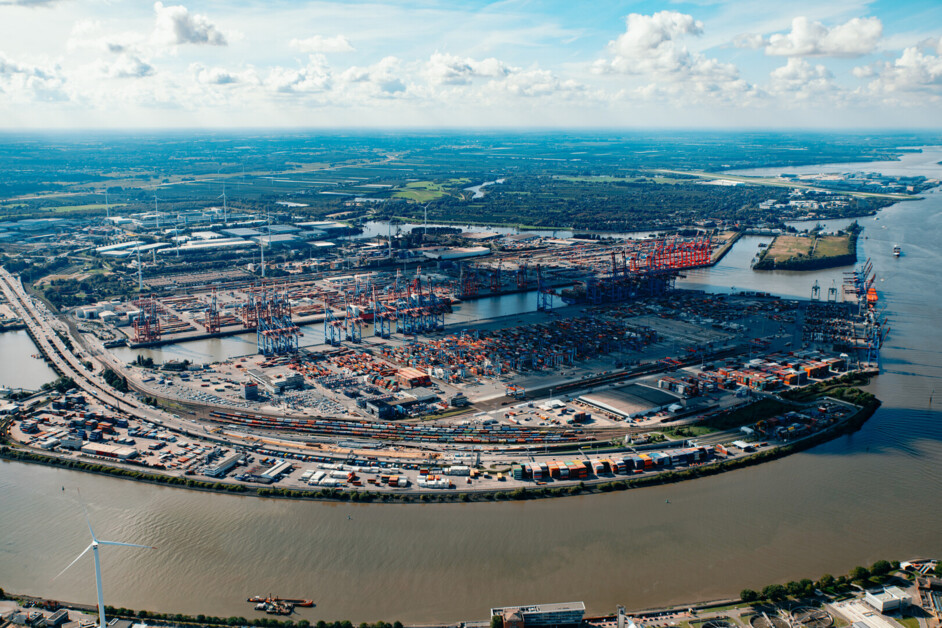 Port of Hamburg boosting innovations in maritime infrastructure News